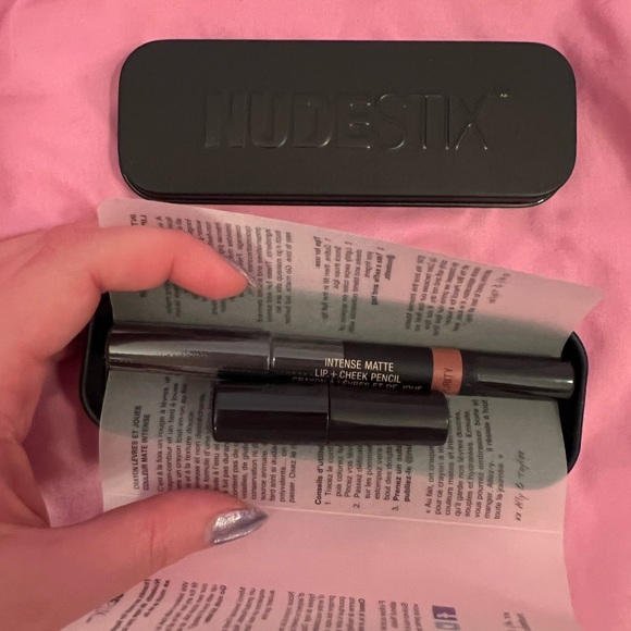 NUDESTIX Purity Intense Matte Lip + Cheek Pencil - Picture 3 of 5